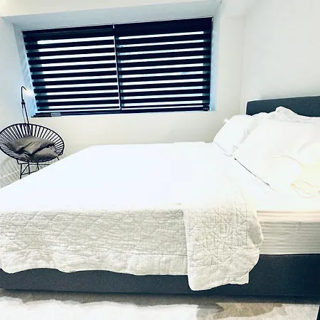 Stylish Central Superior Bedroom In Kolonaki Athens Exterior photo