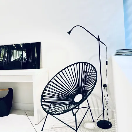Stylish Central Superior Bedroom In Kolonaki Athens Exterior photo